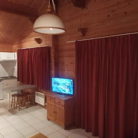 Sherlock Chalet Mauroux (Lot)